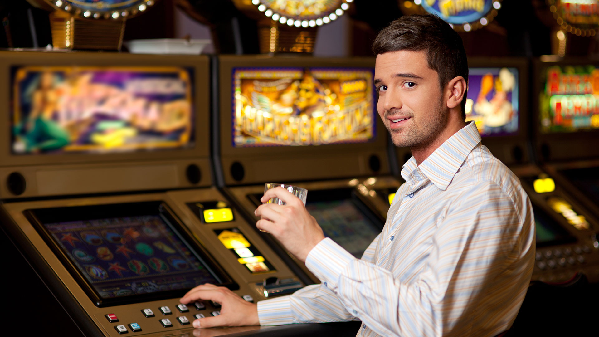 4 Things We Need to Know Before Playing Slots